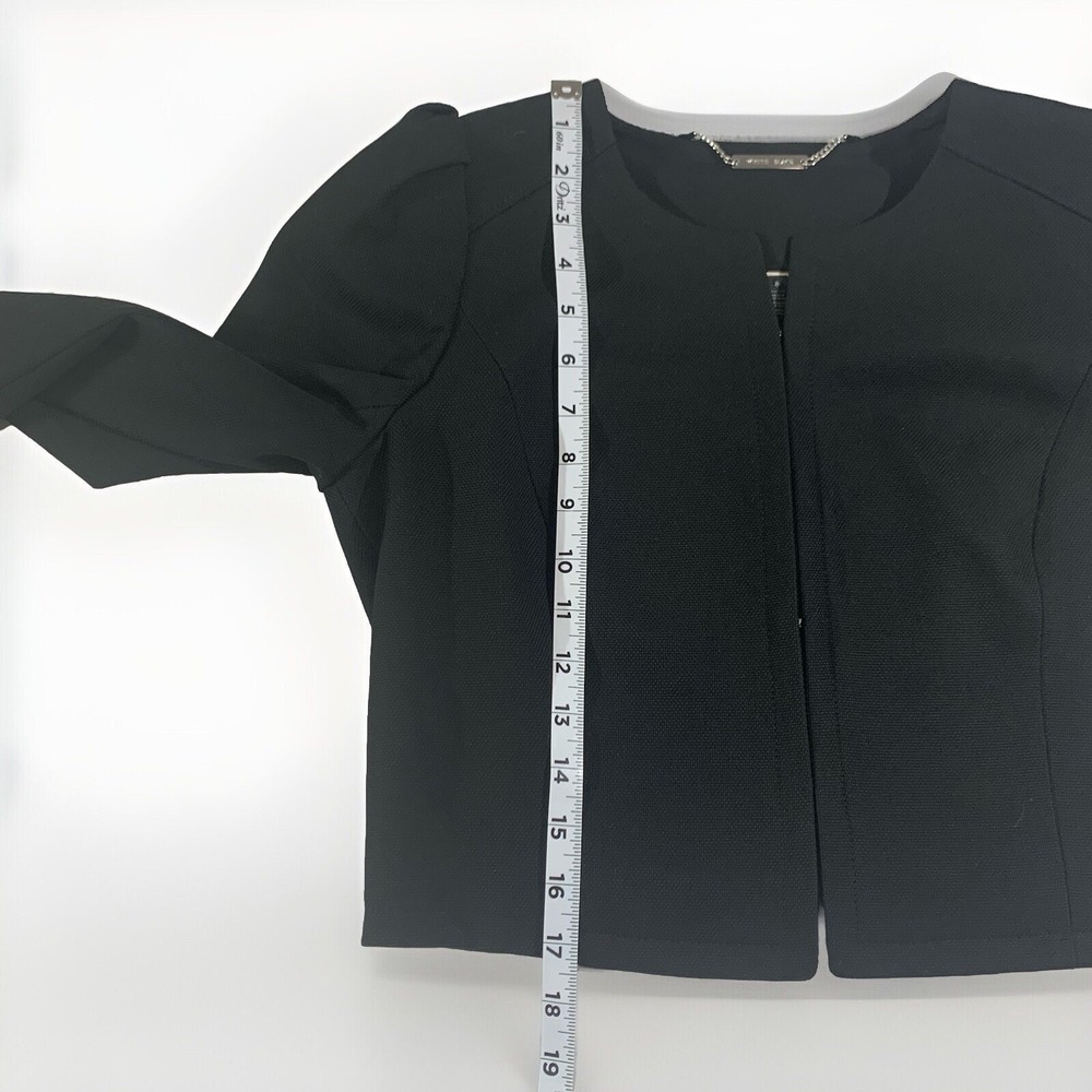 White House Black Market Blazer Womens 8 Black Cropped Puff Sleeve Hook Eye Chic - Picture 8 of 9